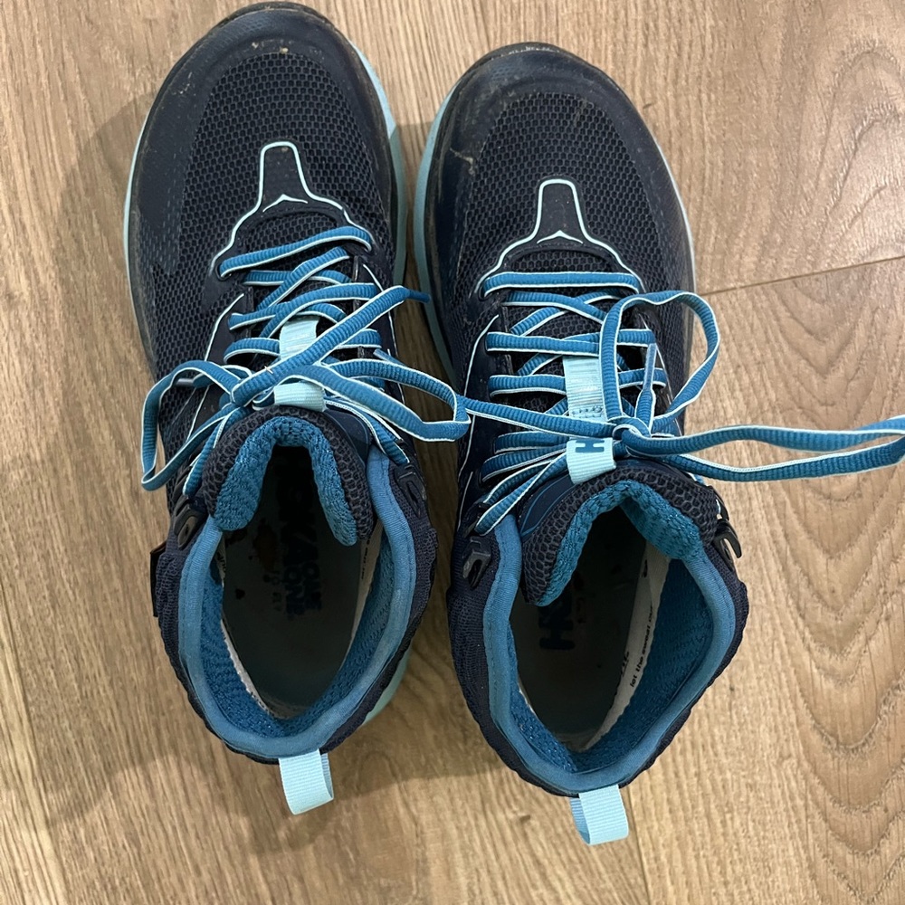 Hoka Hiking Shoes Size 7 Worn Once